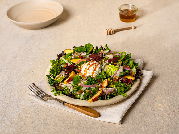 03_MF_SweetPeach_GoatCheeseSalad_001