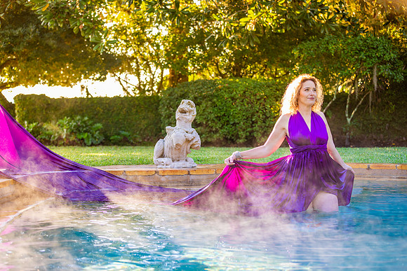 00093