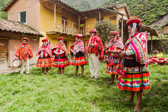 KelliBeePhotography-Peru-Willoq-Community-0036