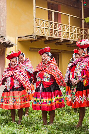 KelliBeePhotography-Peru-Willoq-Community-0033