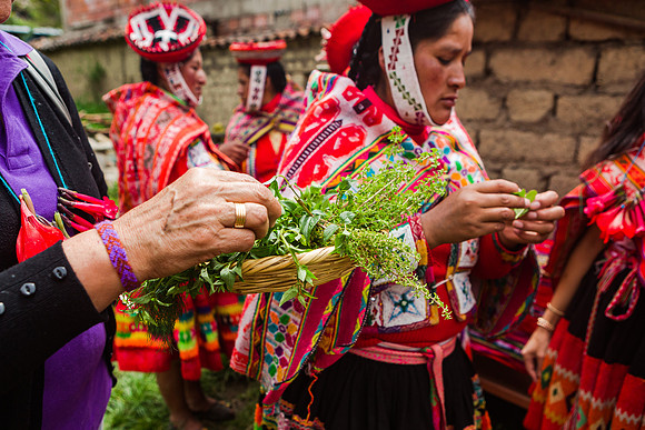 KelliBeePhotography-Peru-Willoq-Community-0056