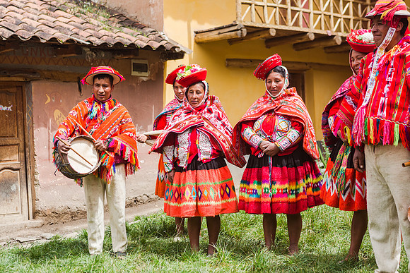 KelliBeePhotography-Peru-Willoq-Community-0024