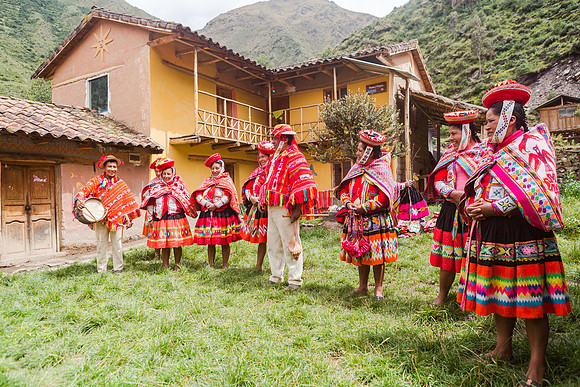 KelliBeePhotography-Peru-Willoq-Community-0023