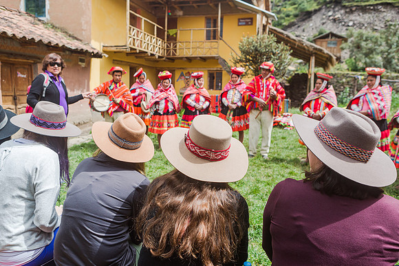 KelliBeePhotography-Peru-Willoq-Community-0029