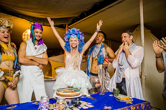burning-man-wedding-0177