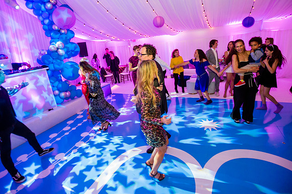 KelliBeePhotography-SECONDCAMERA-PARTY-0491