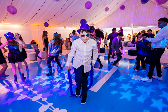 KelliBeePhotography-SECONDCAMERA-PARTY-0342